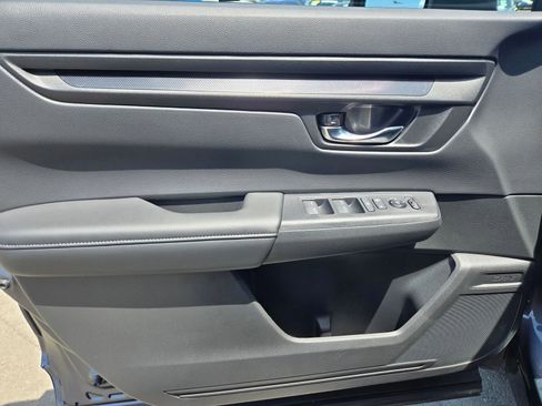 Certified 2025 Honda CR-V EX image 16
