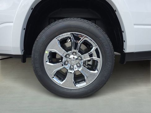 New 2026 RAM 1500 Big Horn AWD/4WD image 6
