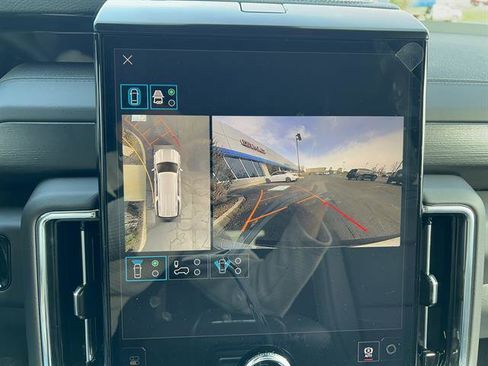 New 2026 GMC Yukon XL Denali w/ Sun & Power Step Package AWD/4WD image 26