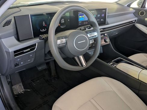 Used 2025 Hyundai Sonata SEL FWD image 14