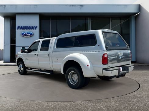 Used 2015 Ford F350 Platinum AWD/4WD image 4
