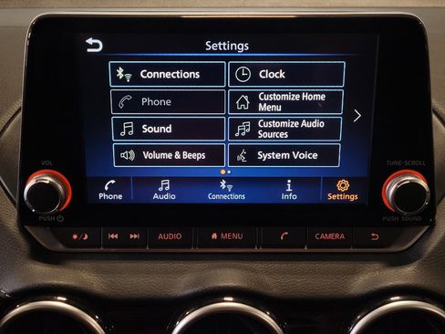 Used 2025 Nissan Sentra SV FWD image 25