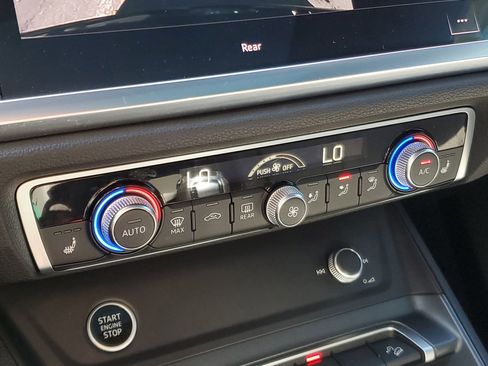 Used 2021 Audi Q3 2.0T Premium Plus w/ Premium Plus Package image 27