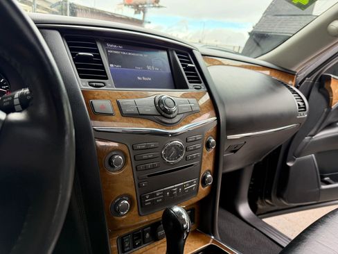 Used 2014 INFINITI QX80 4WD w/ Theater Package image 12