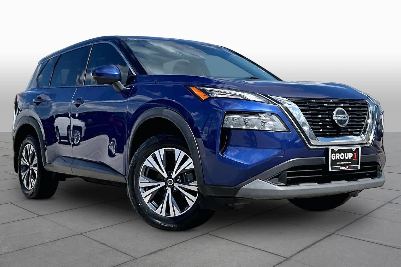 Used 2021 Nissan Rogue SV AWD/4WD image 3