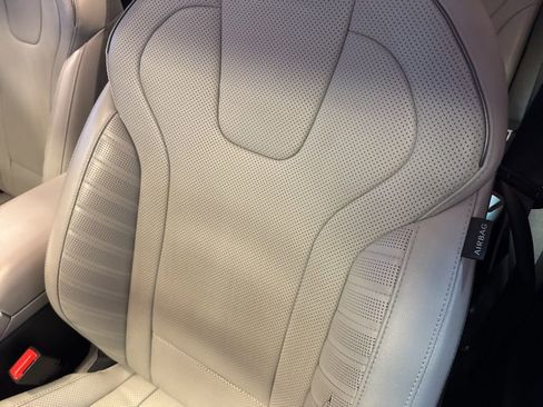 Used 2021 Hyundai Elantra Limited image 25