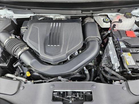 New 2026 GMC Acadia AT4 w/ Super Cruise Package AWD/4WD image 17