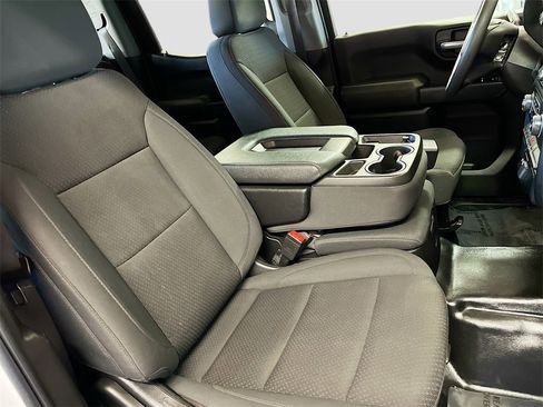 Used 2024 Chevrolet Silverado 1500 W/T w/ WT Value Package image 27