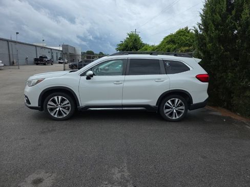 Used 2019 Subaru Ascent Limited AWD/4WD image 2
