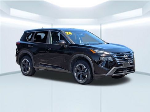 Used 2024 Nissan Rogue SV AWD/4WD image 8