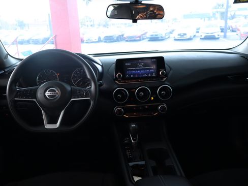 Used 2021 Nissan Sentra S image 16