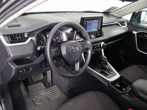 Used 2019 Toyota RAV4 XLE image 7