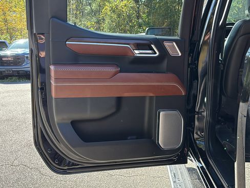 Certified 2024 GMC Sierra 1500 Denali Ultimate image 26