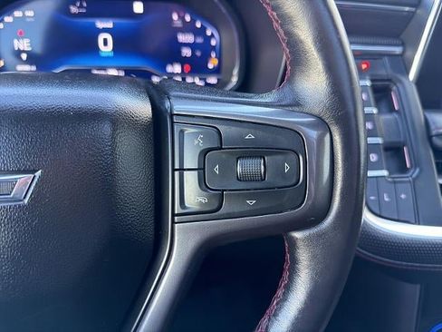 Used 2022 Chevrolet Suburban RST w/ Sport Performance Package AWD/4WD image 34