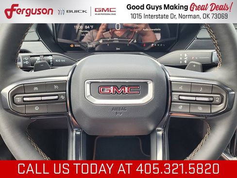 New 2026 GMC Acadia AT4 w/ Luxury Package AWD/4WD image 20