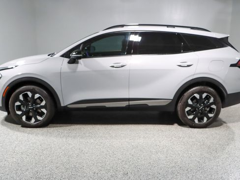 Used 2023 Kia Sportage X-Line image 10