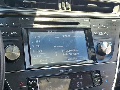 Used 2018 Toyota Avalon XLE Premium w/ All Weather Liner Package image 19