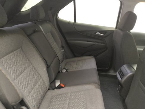 Used 2024 Chevrolet Equinox LT w/ LPO, Floor Liner Package FWD image 19