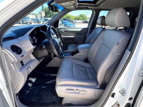 Used 2011 Honda Pilot EX-L image 17