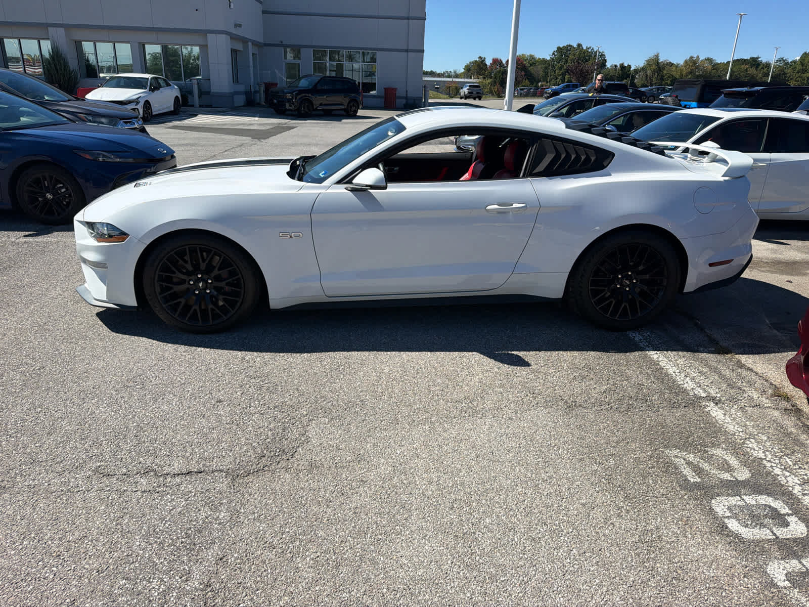 Used 2022 Ford Mustang GT Premium w/ GT Performance Package RWD image 11