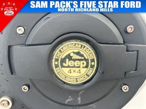 Used 2021 Jeep Cherokee Trailhawk w/ Trailer Tow Group image 7