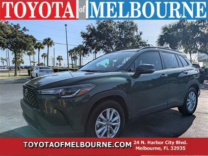 Used 2023 Toyota Corolla Cross LE w/ Moonroof Package