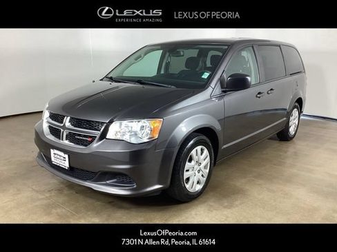 Used 2020 Dodge Grand Caravan SE FWD image 1