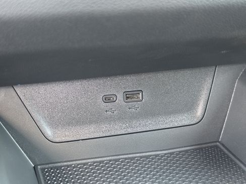 New 2027 Chevrolet Equinox LT FWD image 29