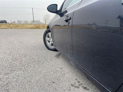 Used 2014 Chevrolet Cruze LT w/ All-Star Edition image 26