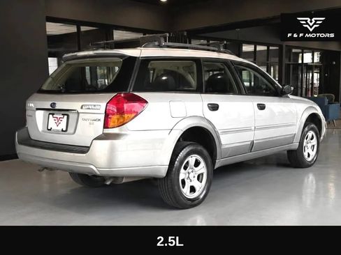 Used 2007 Subaru Outback 2.5i AWD/4WD image 3