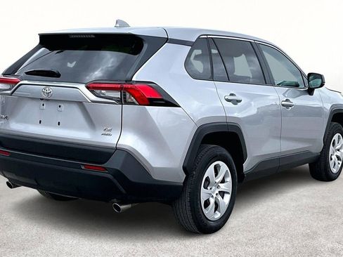 Used 2025 Toyota RAV4 LE AWD/4WD image 2
