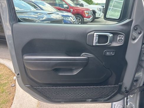 Used 2021 Jeep Wrangler Unlimited Sport AWD/4WD image 10