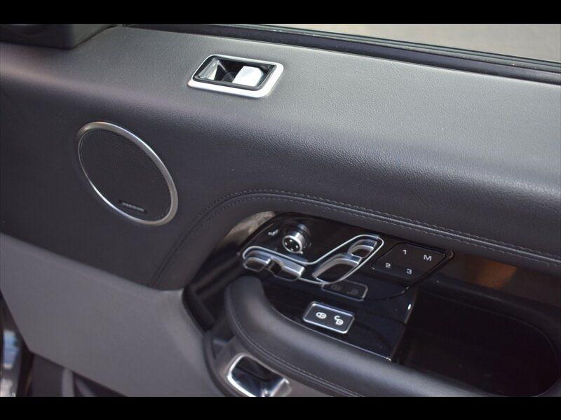 Used 2020 Land Rover Range Rover HSE AWD/4WD image 37