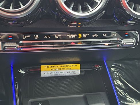 New 2026 Mercedes-Benz GLB 250 4MATIC image 24