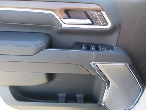 New 2026 Chevrolet Silverado 3500 High Country w/ High Country Premium Package image 26