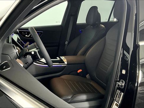 New 2026 Mercedes-Benz GLC 300 GLC 300 image 14