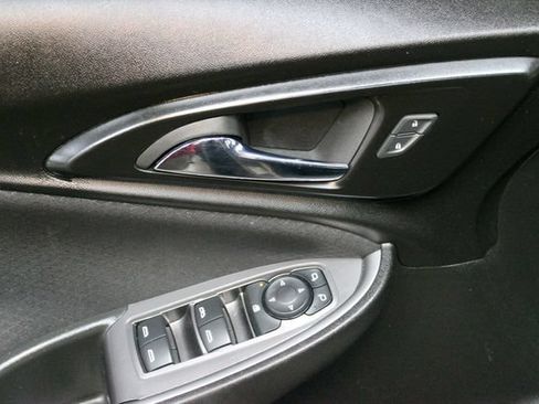 Used 2023 Chevrolet Malibu LT w/ Driver Confidence Package FWD image 16