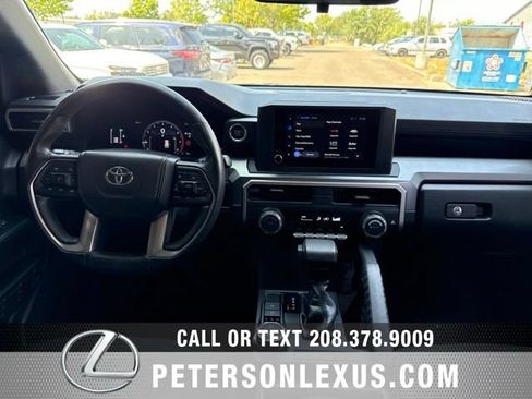 Used 2025 Toyota 4Runner SR5 AWD/4WD image 14