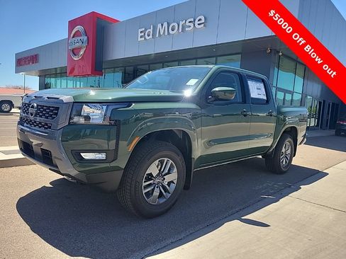 New 2025 Nissan Frontier SV w/ SV Convenience Package AWD/4WD image 1