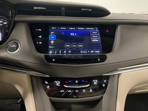 New 2026 Cadillac XT5 Premium Luxury image 22