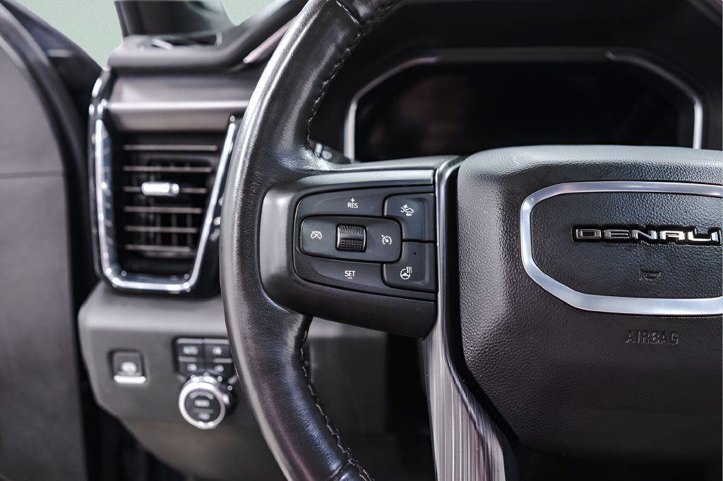 Used 2024 GMC Sierra 3500 Denali Ultimate AWD/4WD image 12