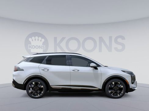 New 2026 Kia Sportage SX image 10