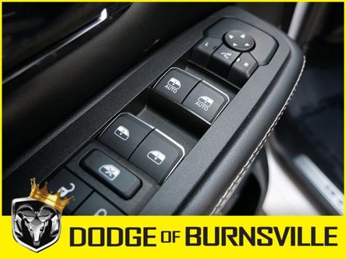 Used 2025 RAM 1500 Limited AWD/4WD image 18
