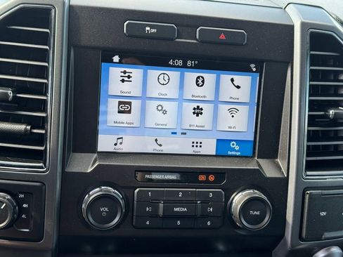 Used 2019 Ford F350 XLT w/ XLT Premium Package AWD/4WD image 18