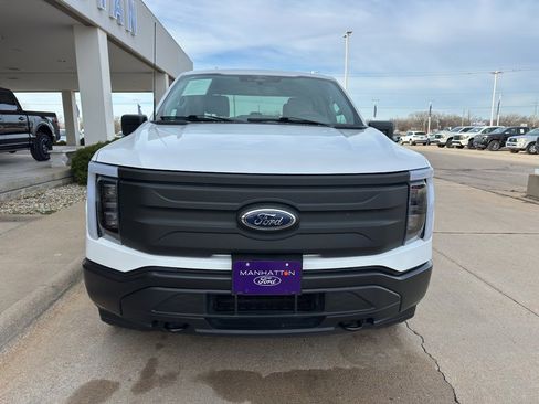 Used 2023 Ford F150 Lightning Pro image 8