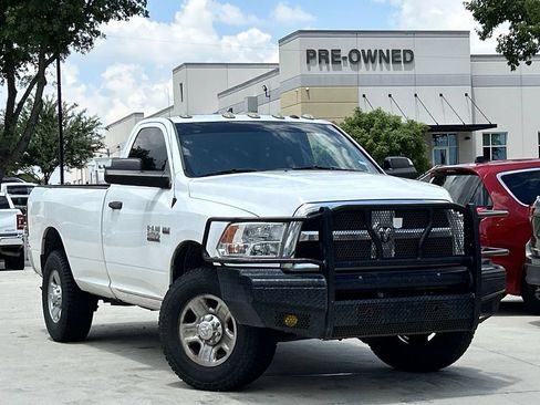 Used 2017 RAM 2500 Tradesman w/ Chrome Appearance Group RWD image 2