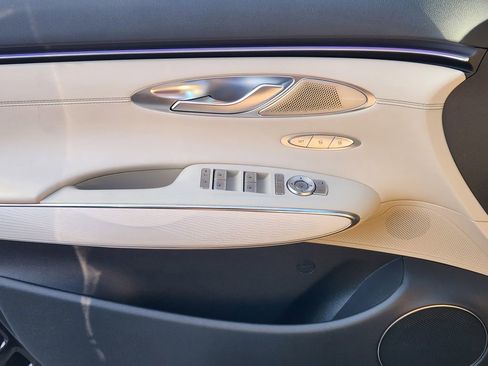 New 2026 Genesis GV70 2.5T Advanced AWD/4WD image 16