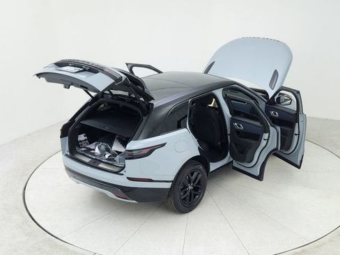 New 2026 Land Rover Range Rover Velar Dynamic SE image 16