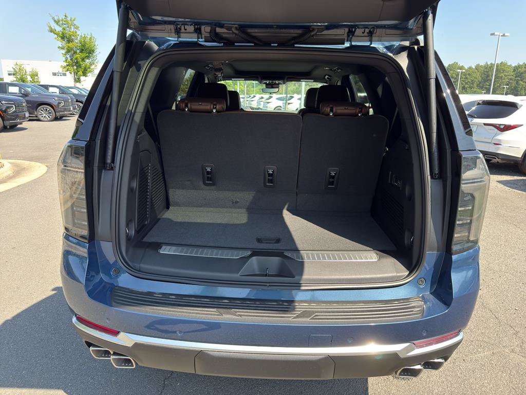 New 2026 Chevrolet Tahoe High Country AWD/4WD image 25