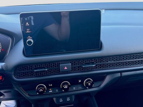 New 2026 Honda HR-V LX image 12